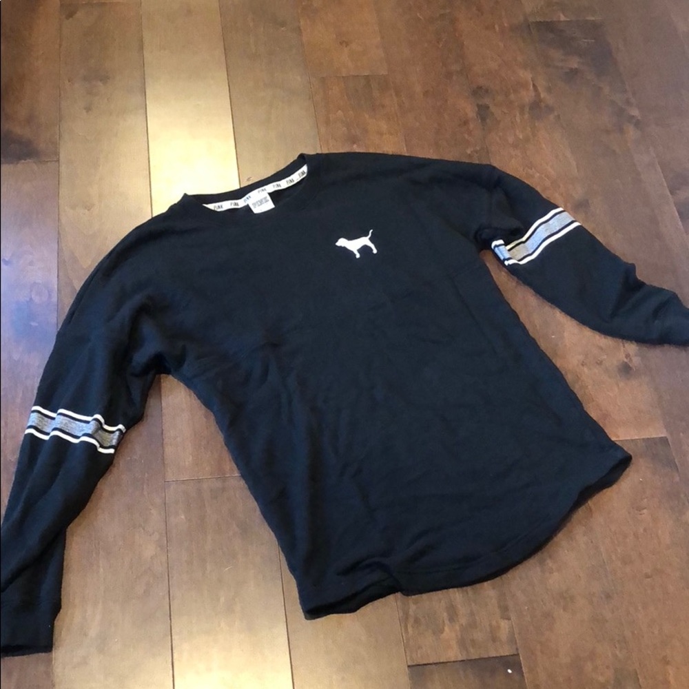 comfy black long sleeve